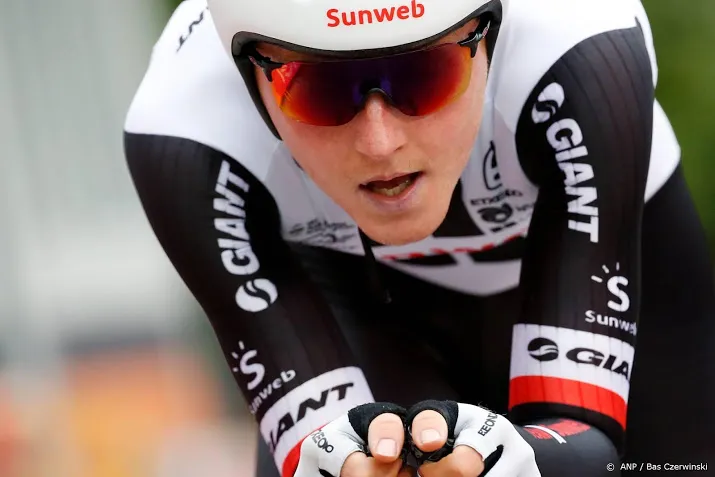 oomen mee met dumoulin naar tirreno