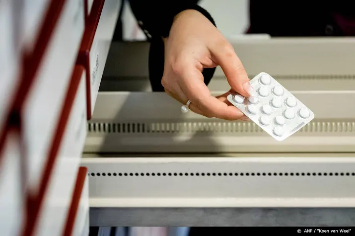 opbouw voorraad medicijnen moet medio 2022 klaar zijn