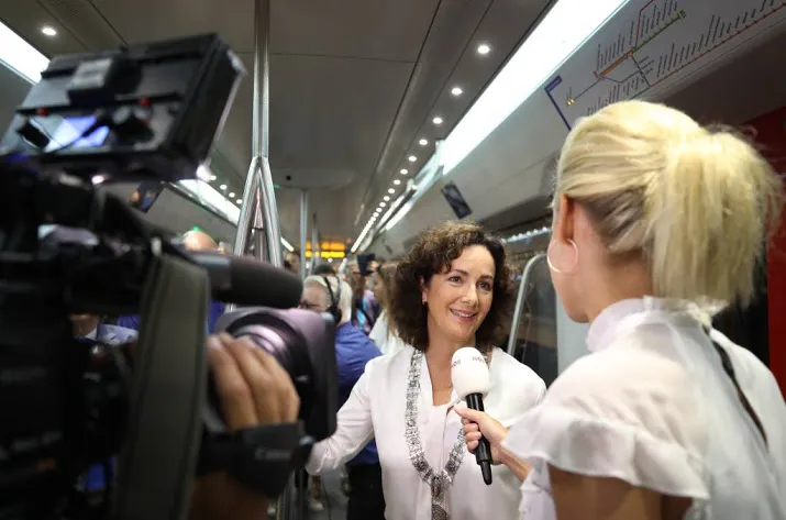 opening noord zuidlijn boeit kwart kijkers