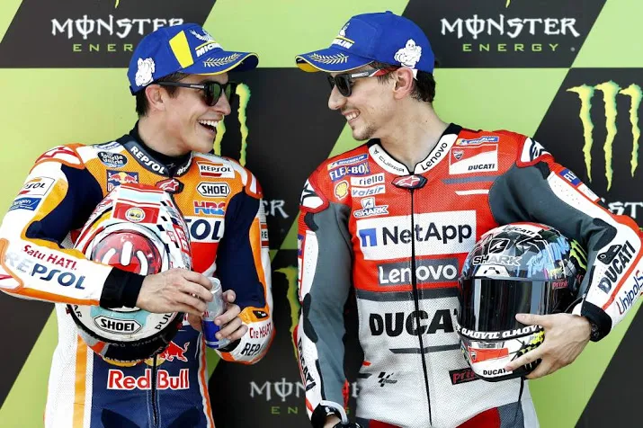 operatie motorcoureurs marquez en lorenzo