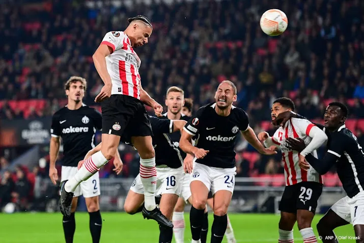 opgepakte supporters rond duel psv fc zurich weer vrij