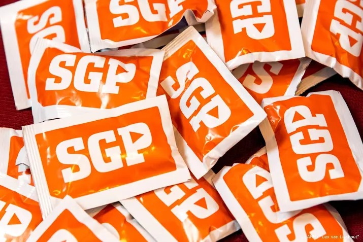 opgestapte sgp bestuurders blijven zich roeren