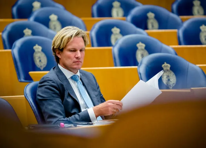 ophef over straf verkrachtende asielzoeker