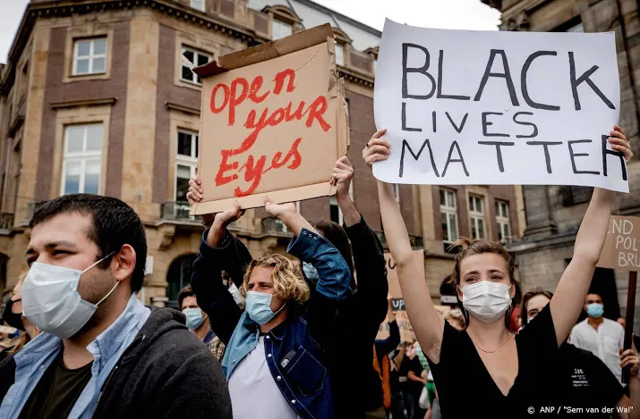 opnieuw antiracisme betoging gepland in amsterdam