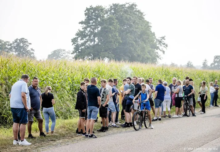 opnieuw spontane betoging bij asielhotel albergen