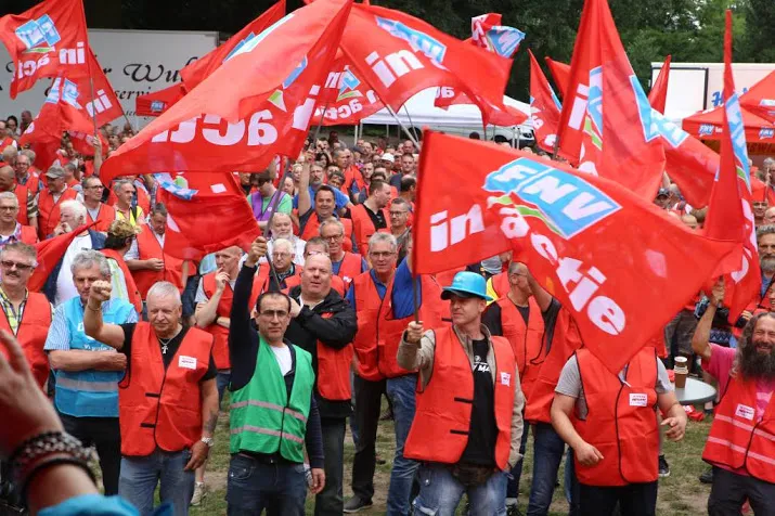 opnieuw staking bij truckbouwer daf