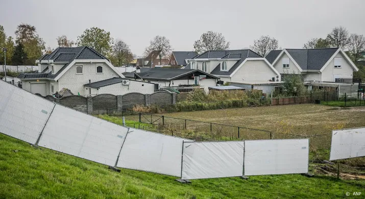 opnieuw wapens gevonden in operatie alfa