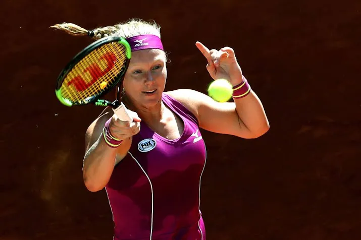 oppermachtige bertens naar finale in madrid