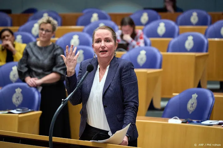 oppositie eist opheldering over bemoeienis vws met omt adviezen