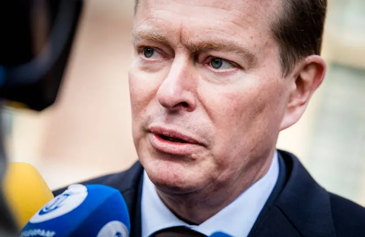 oppositie kritisch over plan voor lelystad