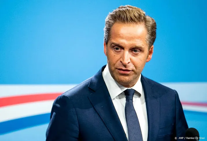 oproep minister de jonge kom terug in de zorg