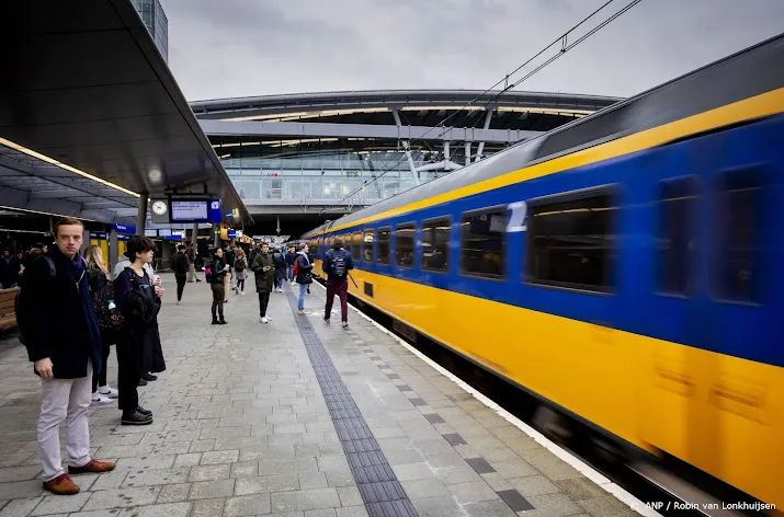 opvolging topvrouw rintel bij ns nog onbekend vakbonden verdeeld