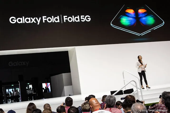opvouwtelefoon galaxy fold komt naar nederland