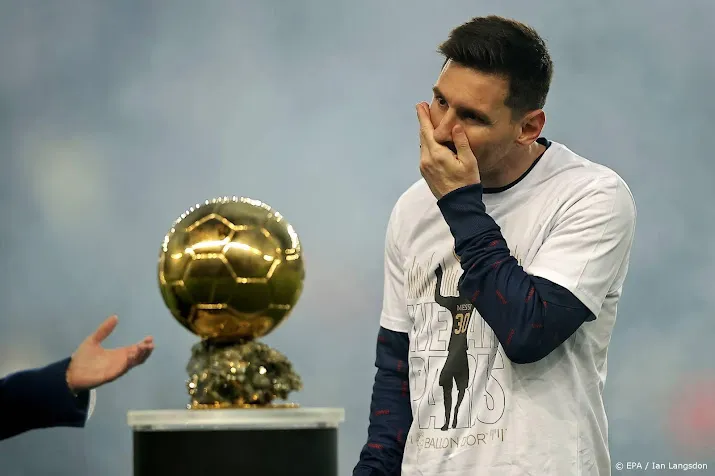 opzet van verkiezing gouden bal aangepast na commotie over messi
