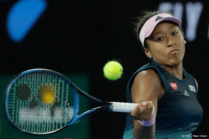 osaka meldt zich met rugblessure af voor doha