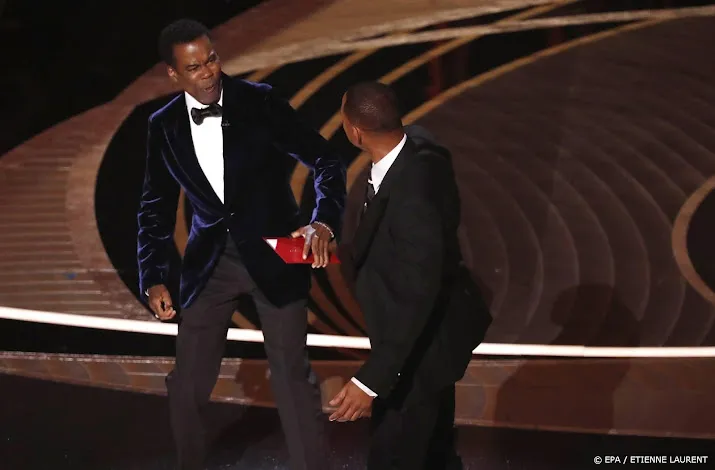 oscarorganisatie vrijdag in gesprek over klap van will smith