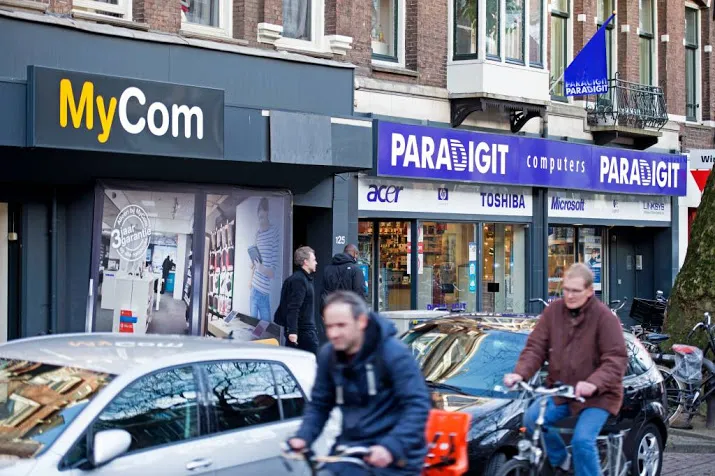 oud eigenaar kijkshop ziet heil in mycom