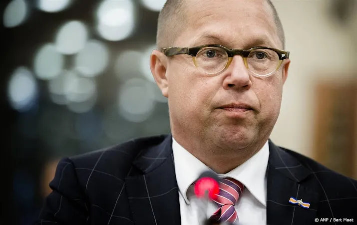 oud gedeputeerde koopmans wordt voorzitter landbouworganisatie lto
