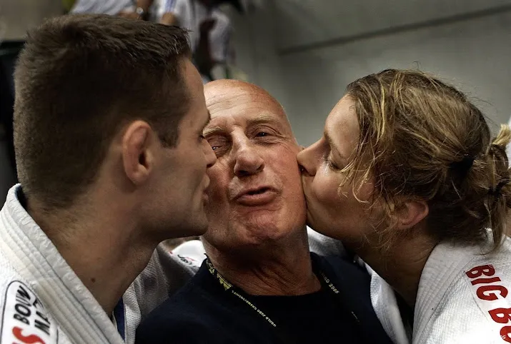 oud judokas roemen overleden coach de korte