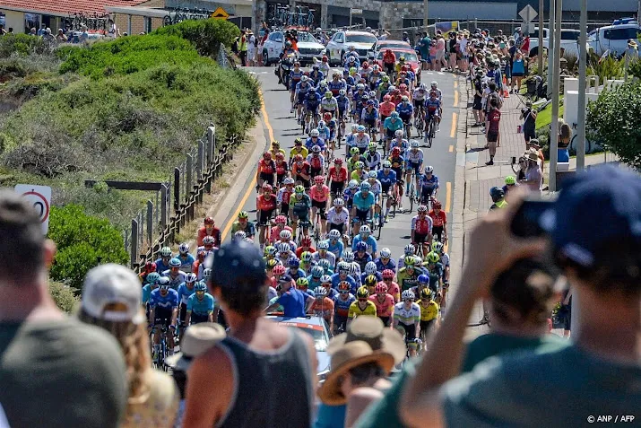 oud militair lemmen laat zich zien in tour down under