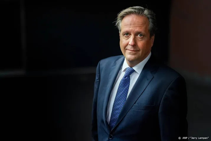oud partijleider pechtold erelid van d66