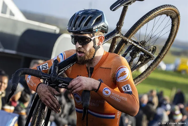 oud wegrenner nieuwenhuis ziet keuze voor cross bevestigd