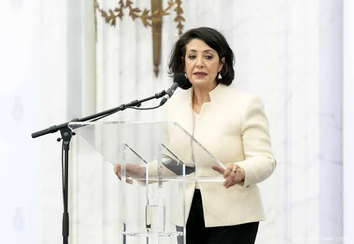 oude tweede kamer komt nog een keer samen voor afscheid