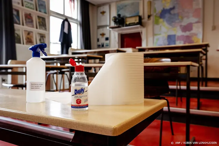 oudervereniging scholier moet kunnen herkansen na quarantaine