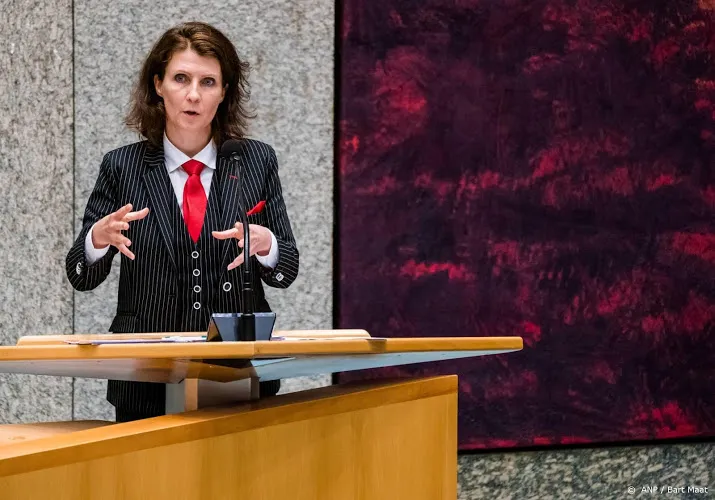 ouwehand pvdd plannen voor kleinere veestapel kosten 26 miljard