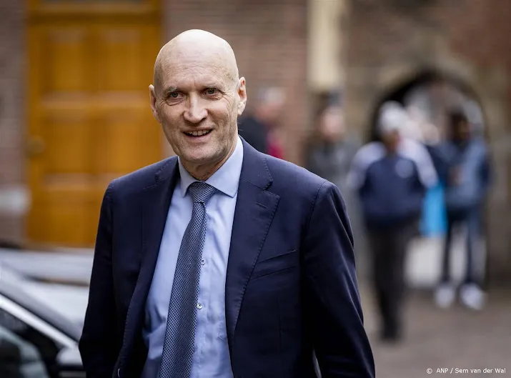 overheid wil af van vaccinbedrijf intravacc via openbare verkoop