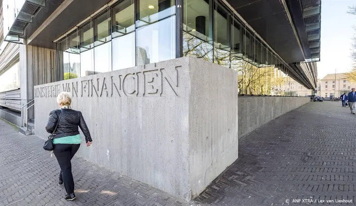 overheidssaldo voor het eerst sinds begin coronacrisis positief