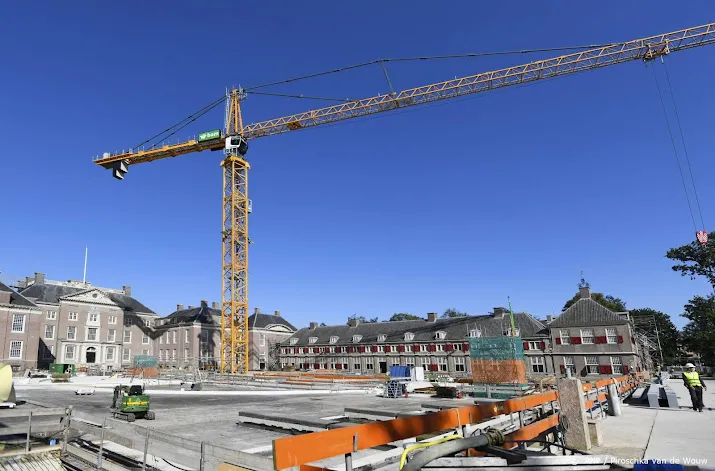 paleis het loo pas medio 2022 weer open