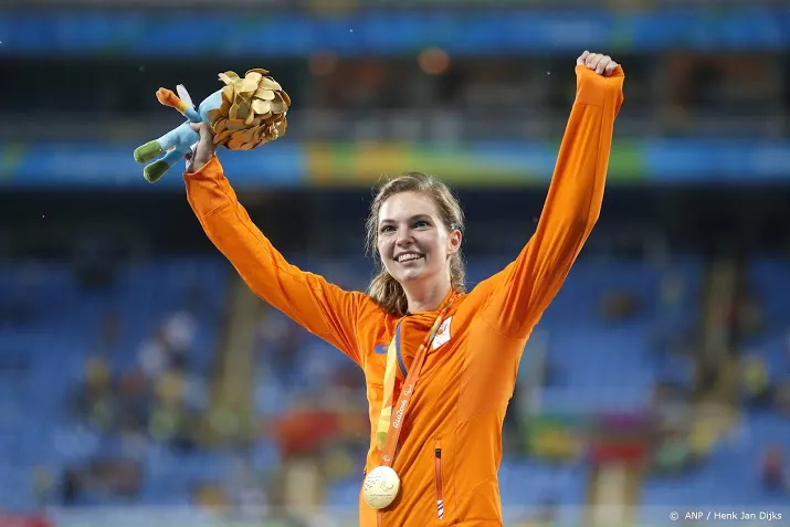 paralympisch kampioene van rhijn stopt vanwege inkorting blades