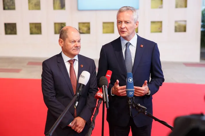 parijs en berlijn blijven digitaks pushen