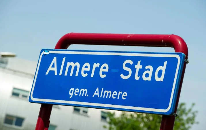 parkeergarage almere direct dicht om scheuren