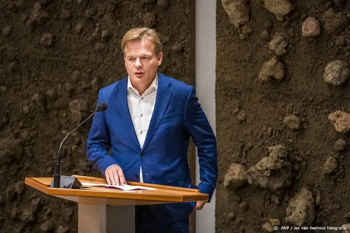 partijen geschokt over uithuiszettingen toeslagenkinderen
