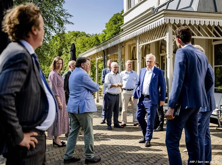 partijen staken definitief landbouwoverleg