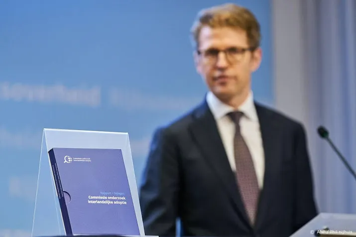 partijen willen hulp voor adoptiekinderen en ouders