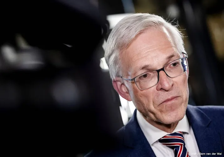 partijleiders willen richard van zwol als formateur