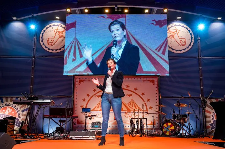 partijvoorzitter kondigt nieuwe vvd aan
