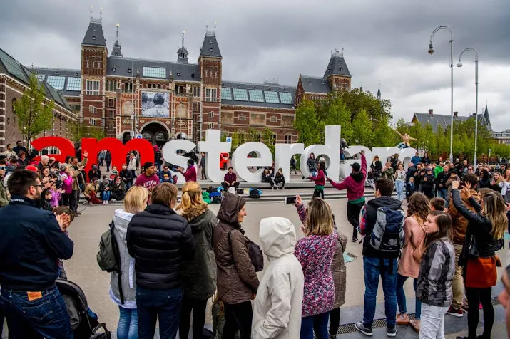 pasen trekt 850 000 buitenlandse bezoekers