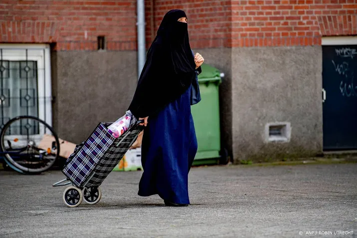 passagier met nikab uit arriva bus gezet