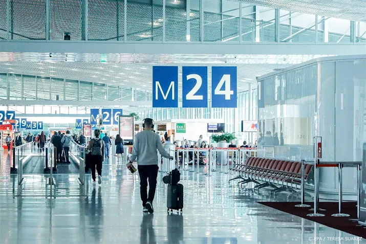 passagiersaantallen luchthavens parijs nog onder niveau pre corona