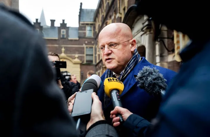 passagiersinfo ondergebracht bij marechaussee