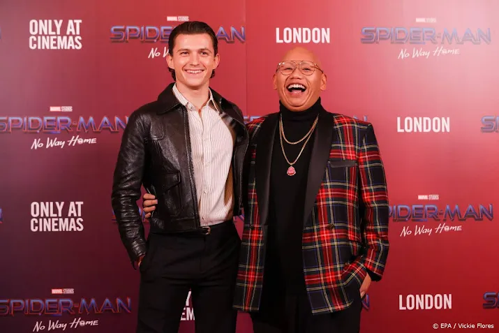 pathe komt met ontbijtvoorstellingen door stormloop op spider man