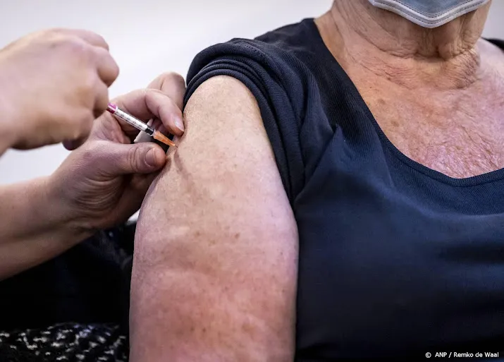 patientenfederatie blij met voorrang booster voor kwetsbaren