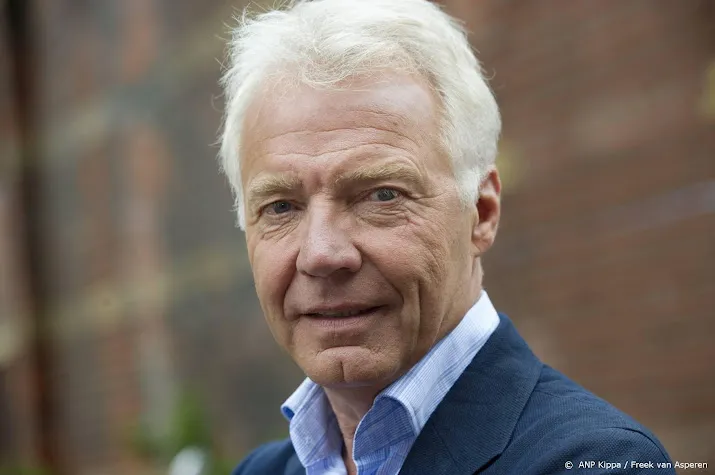 paul witteman stopt na acht seizoenen met podium witteman