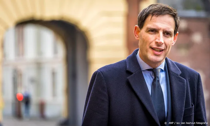 peiling cda krijgt meer zetels door hoekstra vvd blijft gelijk