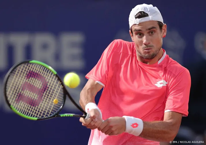 pella pakt in vijfde finale eerste titel