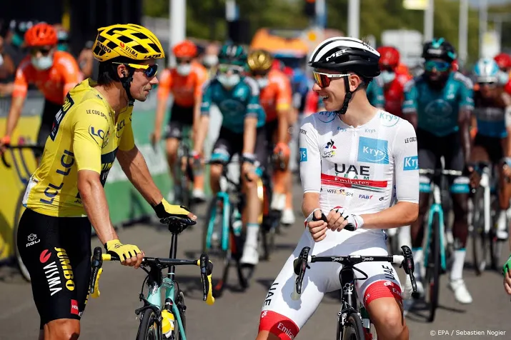 peloton vertrokken voor 19e rit met kansen voor sprinters